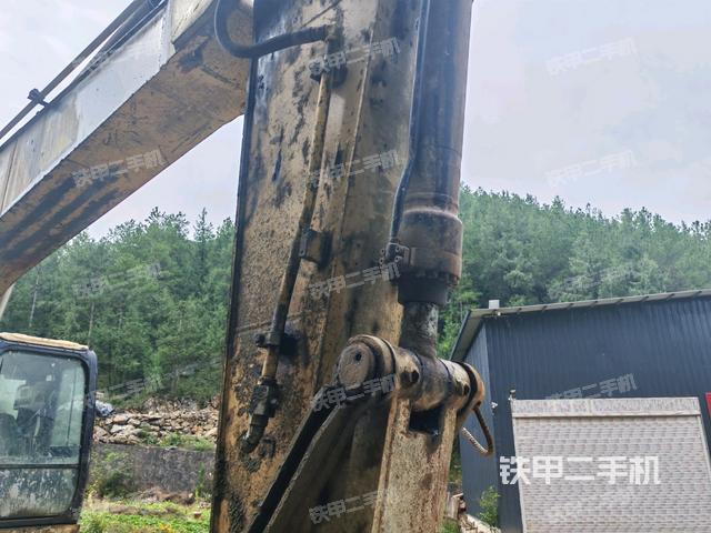 小臂整體左后（工作和回轉(zhuǎn)裝置）