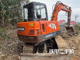 斗山DH60-7挖掘機