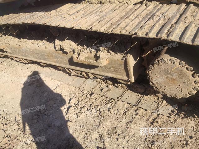 单侧履带整体（整机外观）