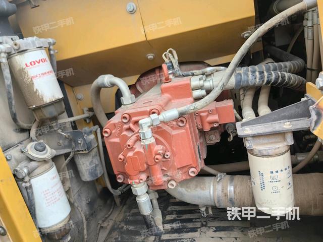 液壓泵室（大件艙室）