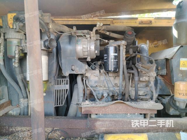 發(fā)動機整體俯視（整機外觀）