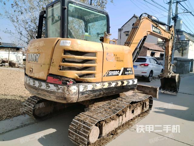 整機右后45°（整機外觀）