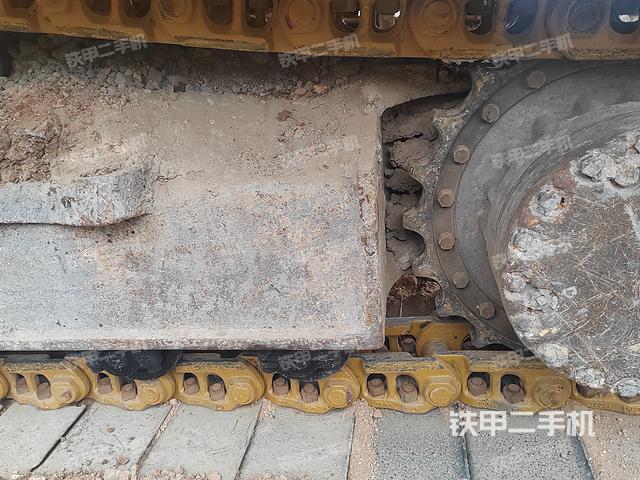 单侧履带整体（整机外观）