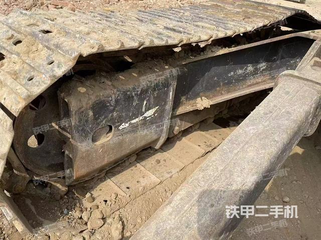 單側(cè)履帶整體（整機外觀）