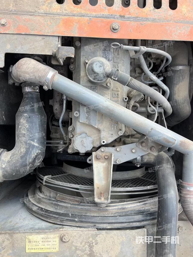 发动机整体俯视（整机外观）