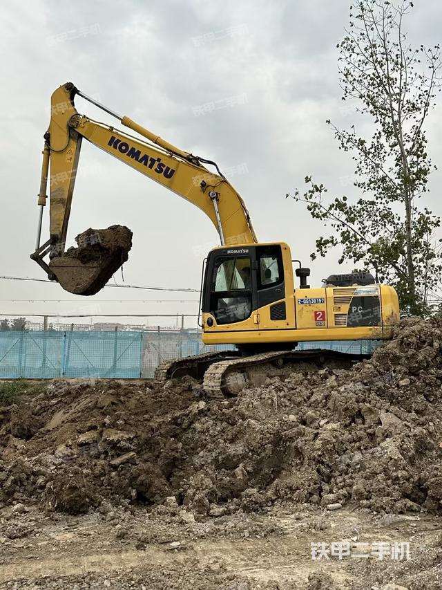 小松PC200-8M0挖掘機