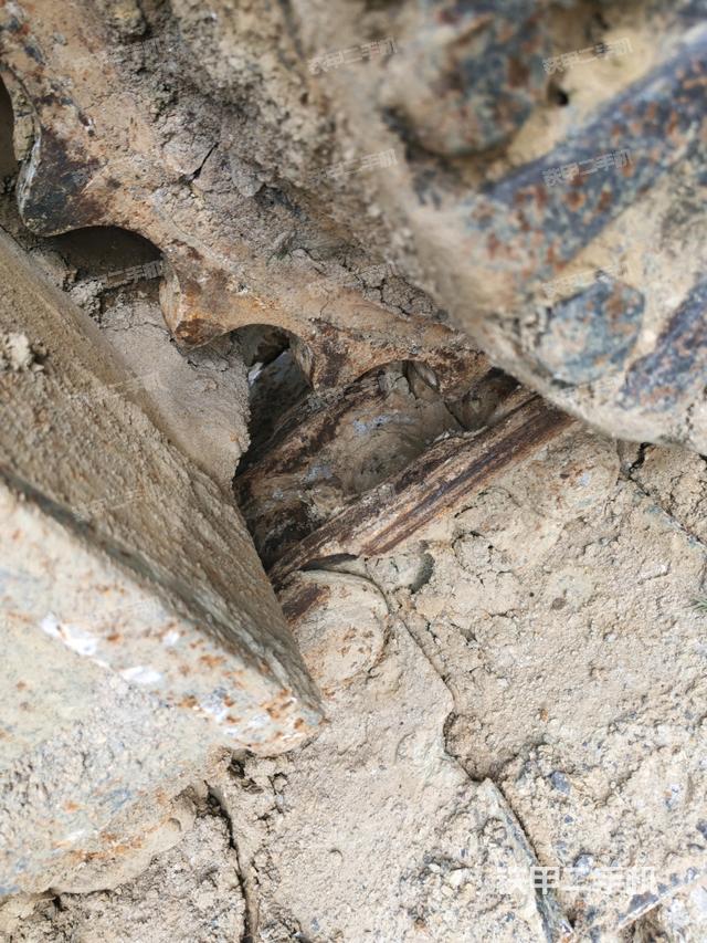 右側(cè)行走馬達(dá)蓋板（行走機(jī)構(gòu)）