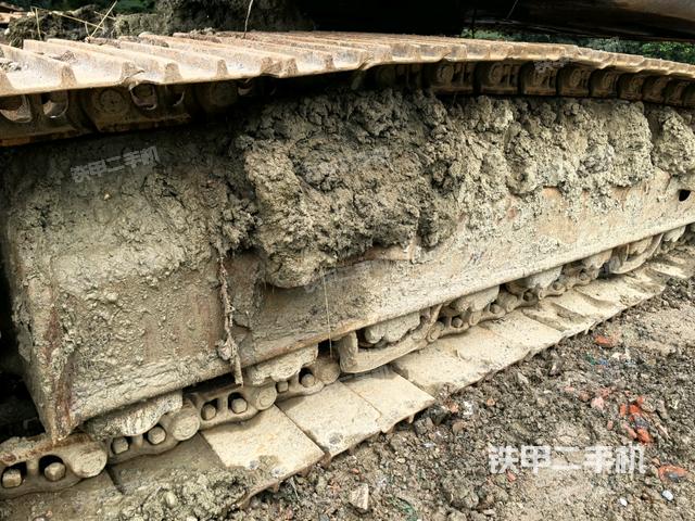 左驱动轮（行走机构）