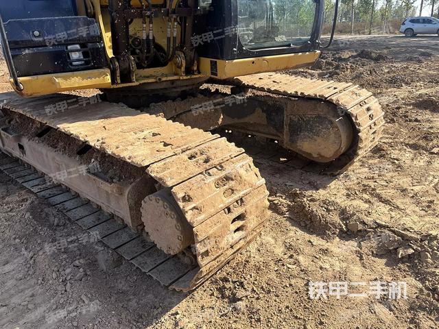 单侧履带整体（整机外观）