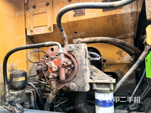 液压泵室（大件舱室）