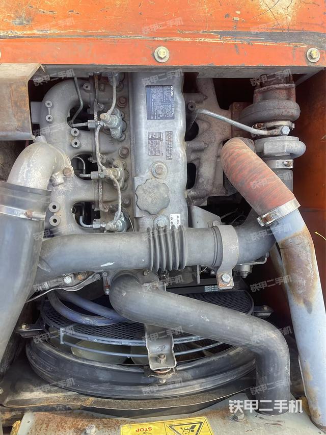 发动机整体俯视（整机外观）