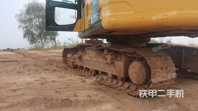 單側履帶整體（整機外觀）