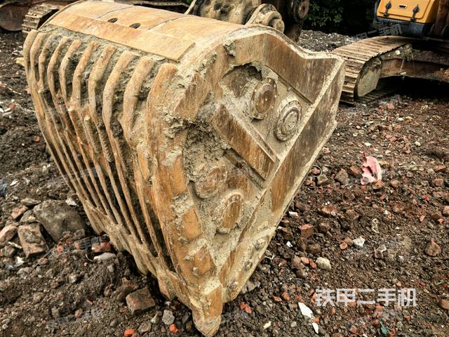 铲斗45度（工作和回转装置）