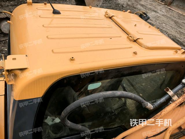 驾驶室顶部俯视（上车部件）