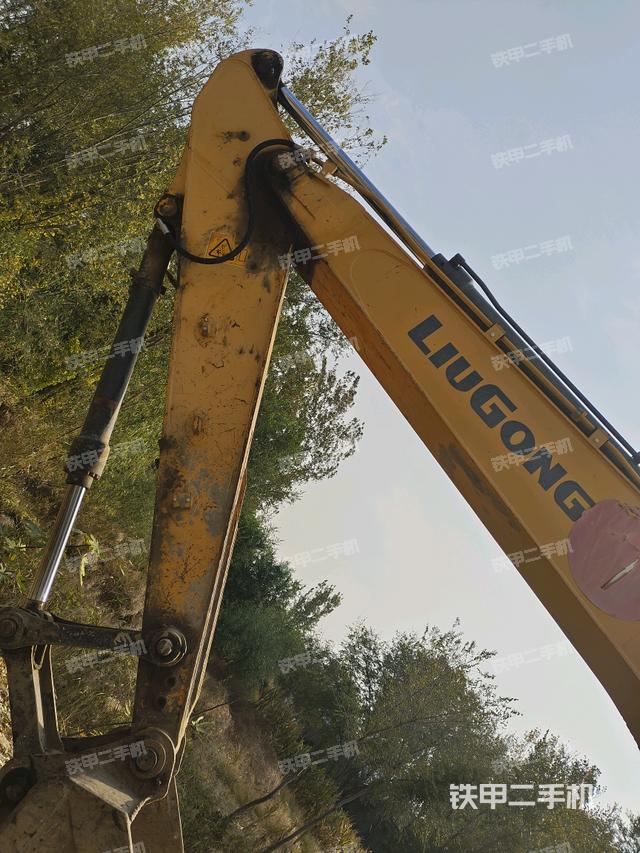 大臂整體?右側(cè)（工作和回轉(zhuǎn)裝置）