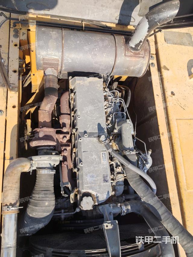 發(fā)動機(jī)整體俯視（整機(jī)外觀）