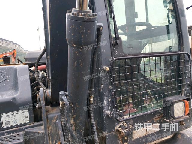 小臂整體左后（工作和回轉(zhuǎn)裝置）