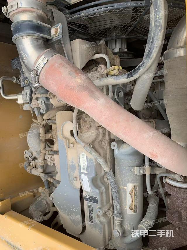 发动机整体俯视（整机外观）