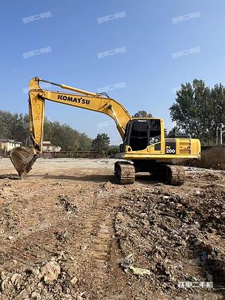 小松PC200-8M0挖掘机