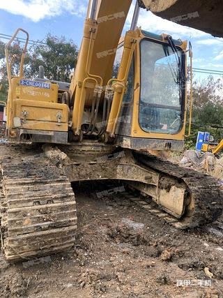 山東臨工E6205F挖掘機(jī)