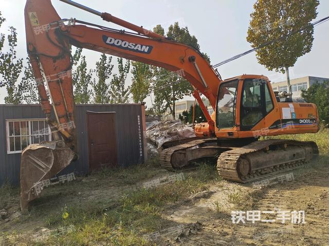 斗山DH258-7挖掘機(jī)