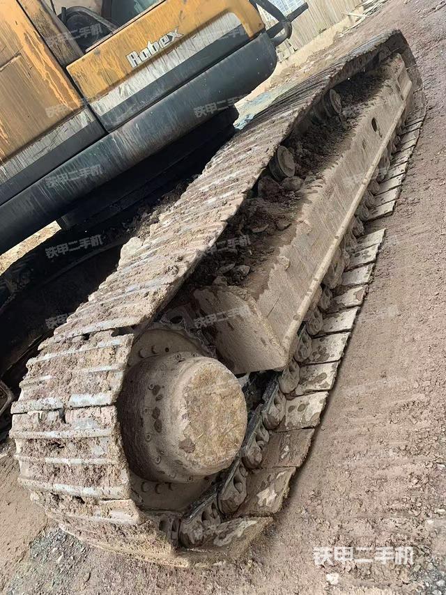 单侧履带整体（整机外观）