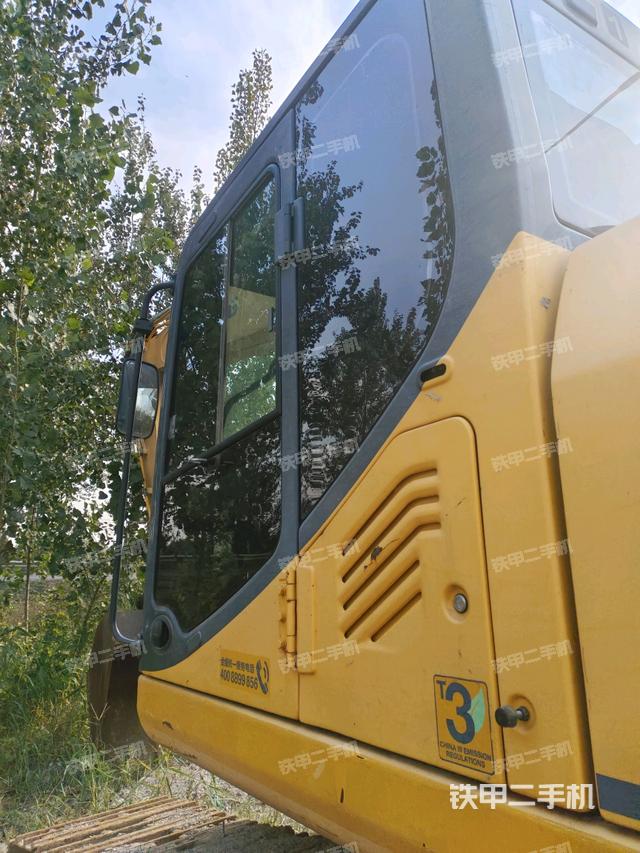 驾驶室左后45度（驾驶室部分）