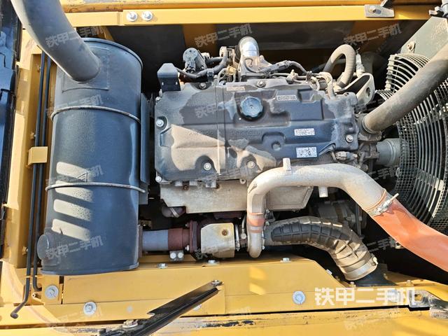 发动机整体俯视（整机外观）