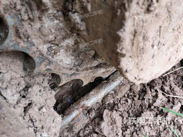 左侧行走马达盖板（行走机构）