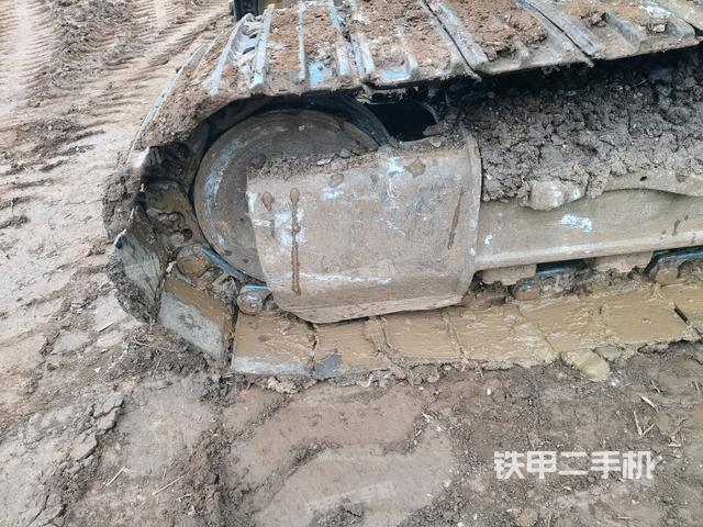 左驱动轮（行走机构）