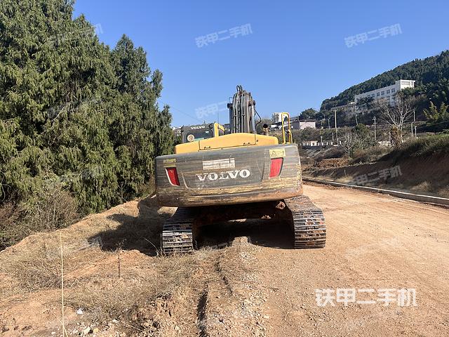 整機右后45°（整機外觀）