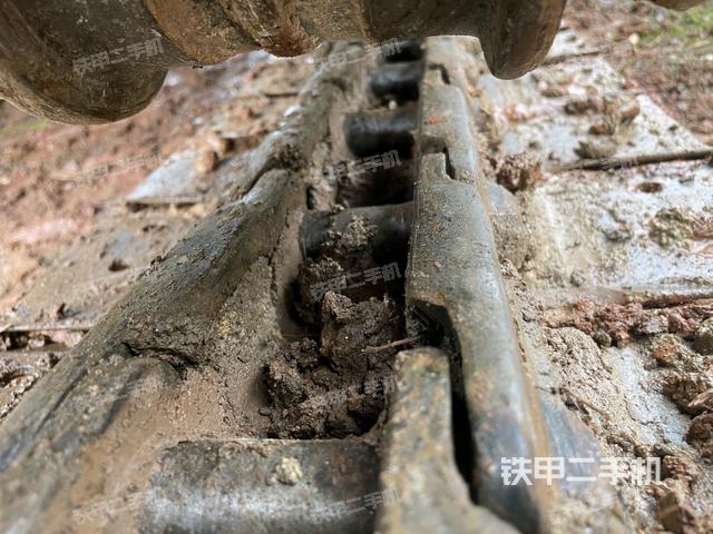 左驱动轮（行走机构）