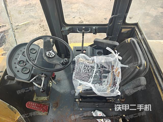 驾驶室工作台（整机外观及大件）