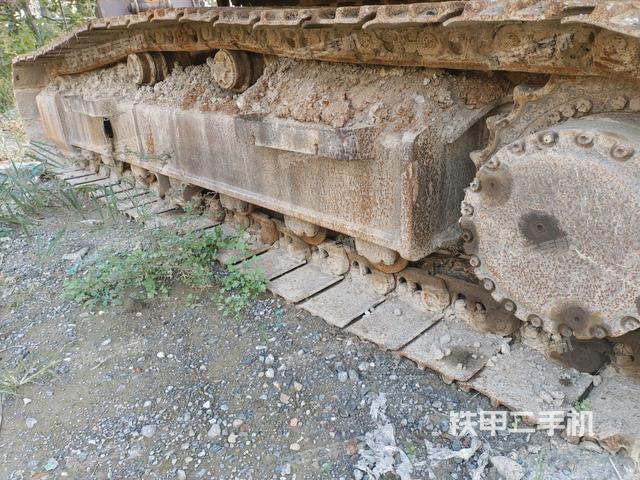 左侧履带整体 （行走机构）