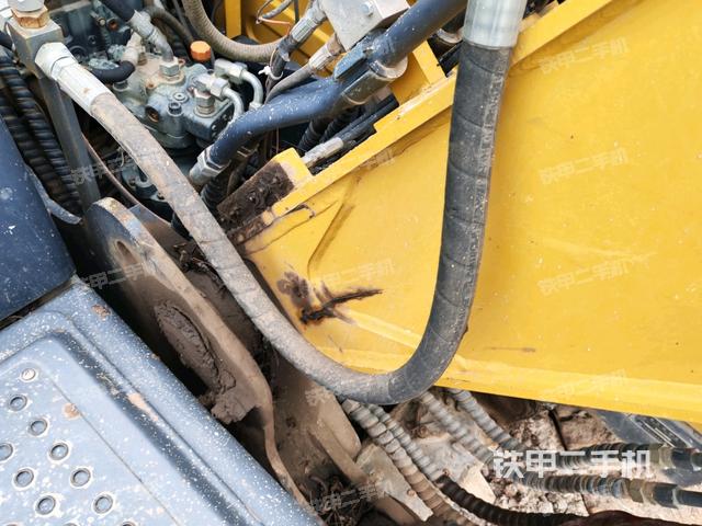 大臂根部 斜视（工作和回转装置）