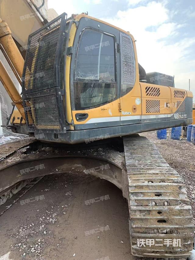 现代R485LC-9T挖掘机