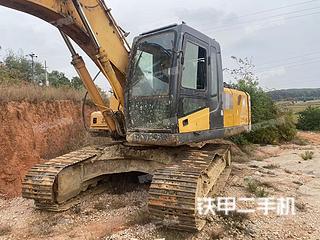 现代R215-7C挖掘机