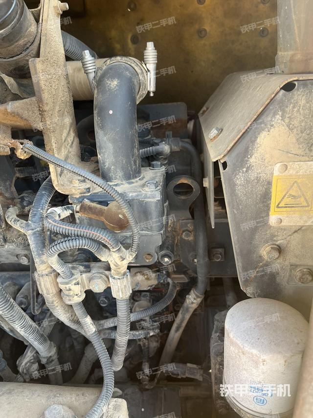 液壓泵室（大件艙室）