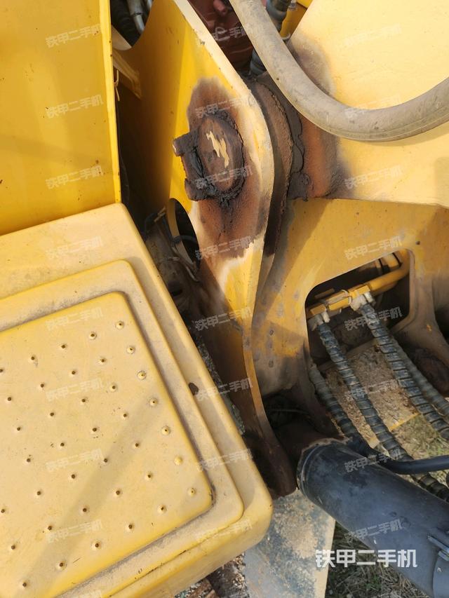 大臂根部 斜视（工作和回转装置）