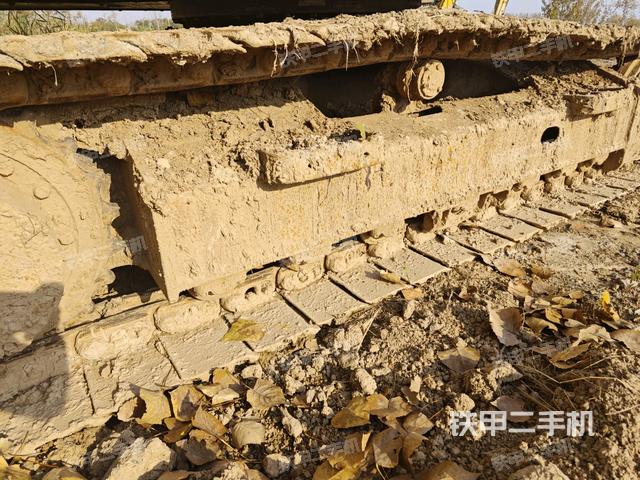 单侧履带整体（整机外观）