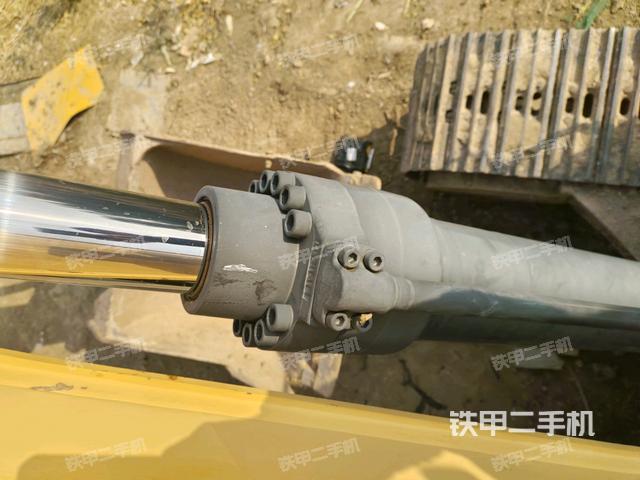 大臂根部?斜視（工作和回轉(zhuǎn)裝置）