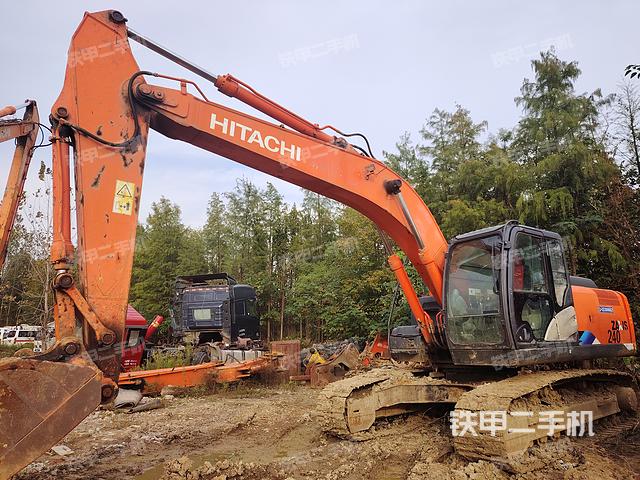 日立ZX210LC-5A挖掘机