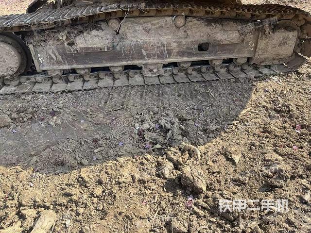 左侧履带整体 （行走机构）