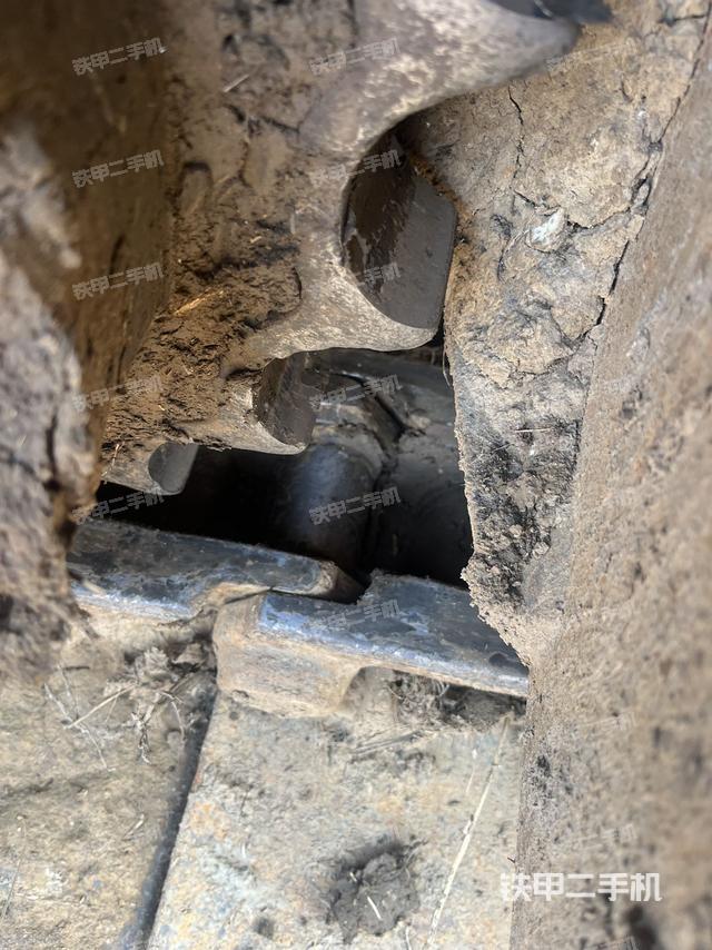 左导向轮（行走机构）