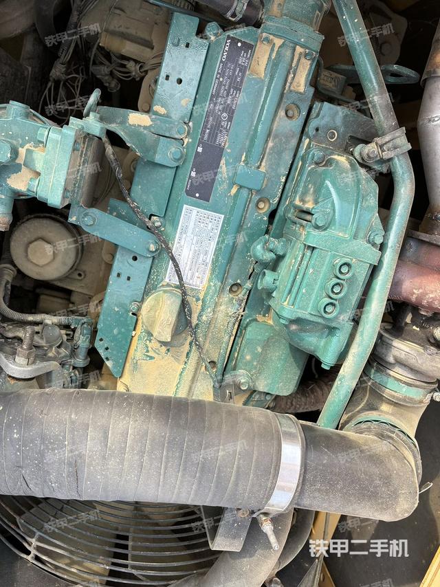 發(fā)動(dòng)機(jī)整體俯視（整機(jī)外觀）