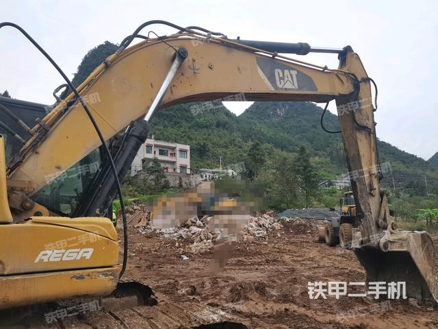 大臂整体 右侧（工作和回转装置）