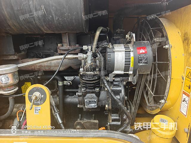 发动机左侧（整机外观及大件）
