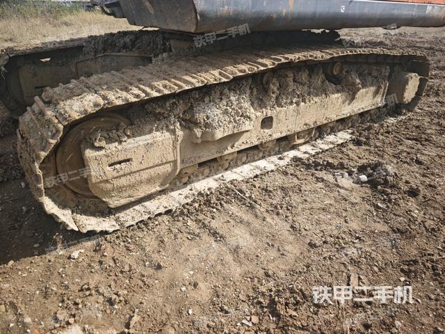 單側(cè)履帶整體（整機外觀）