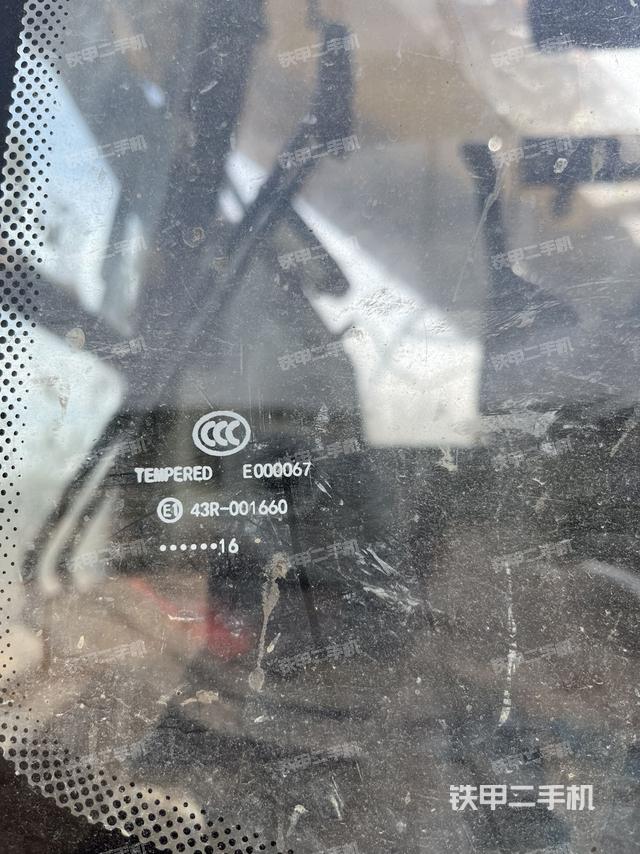 座椅后部（駕駛室部分）