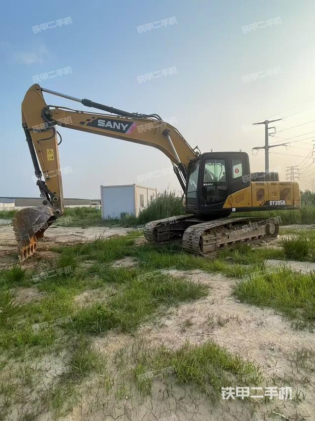 三一重工SY205C挖掘机